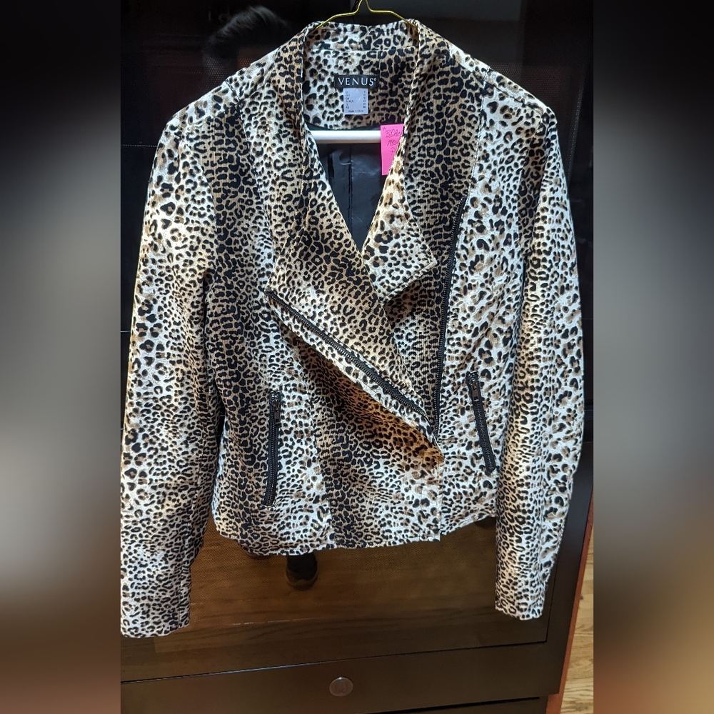 Venus crossover ladies jacket